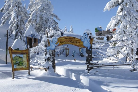 Eingang Geisterdorf Winter